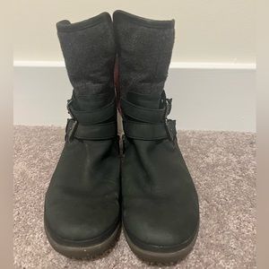 Uggs Women’s Boots size 7.5